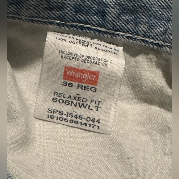 Wrangler Men’s Light Denim Jean Shorts - Picture 4 of 4